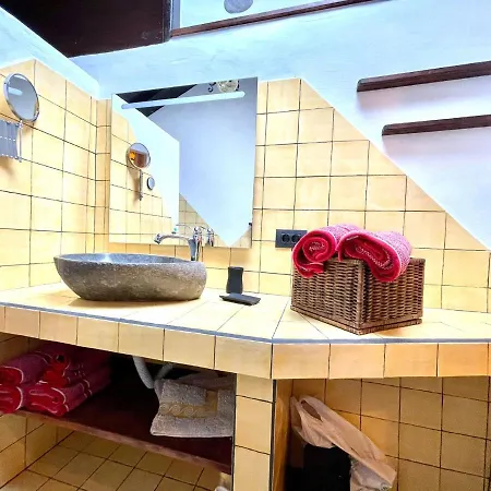 Bonito Apartamento De Un Dormitorio Con Terraza, Solarium Y Vistas Al Mar Country house *