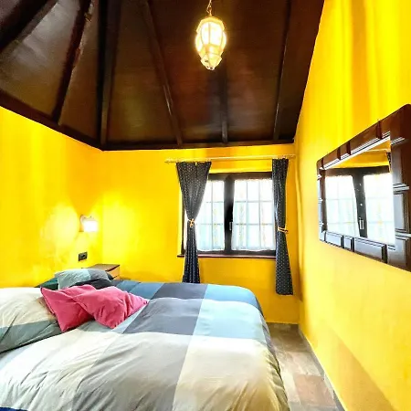 Country house Bonito Apartamento De Un Dormitorio Con Terraza, Solarium Y Vistas Al Mar *